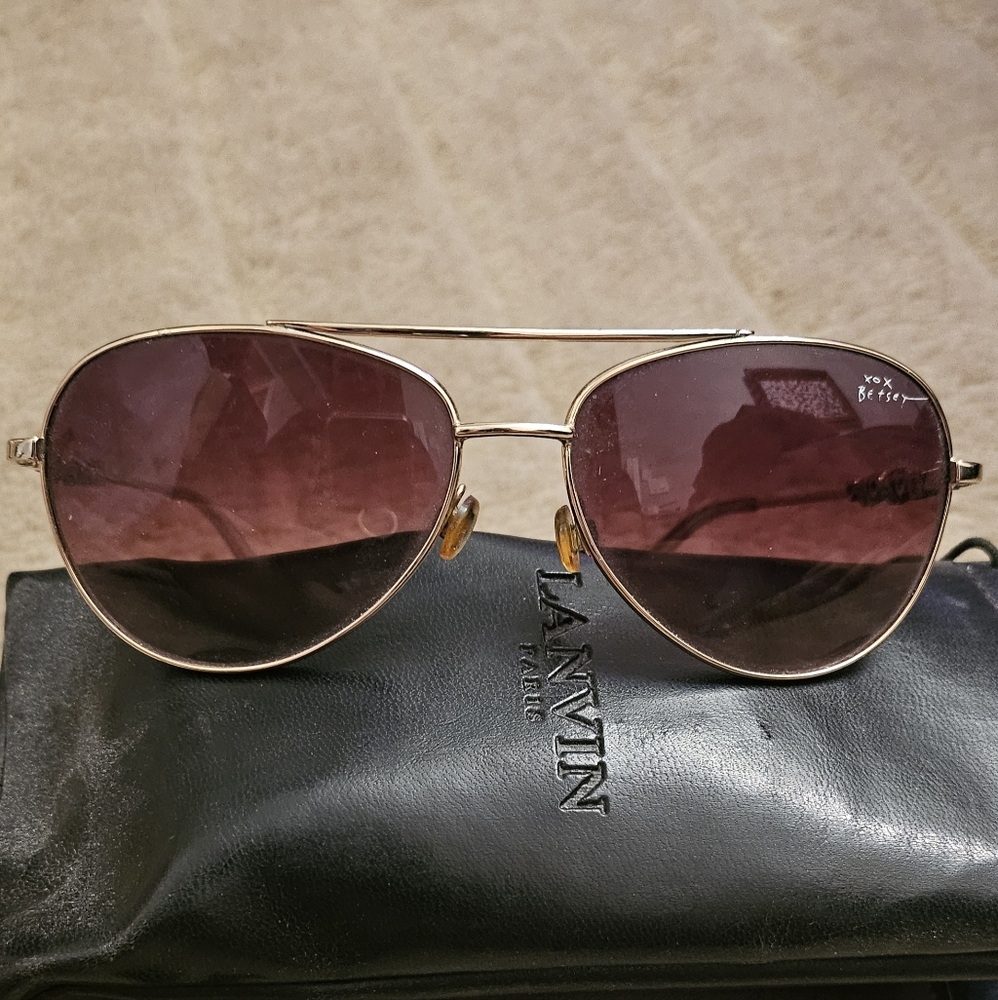 Classic Betsey Johnson Gold Aviator Sunglasses